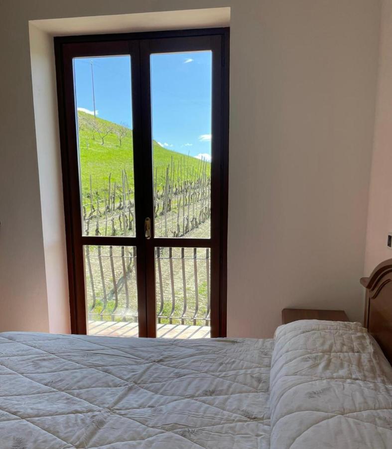 Villa Spicchio Di Langa - Casa Indipendente Tra Le Vigne E Le Alpi Belvedere Langhe Exterior foto